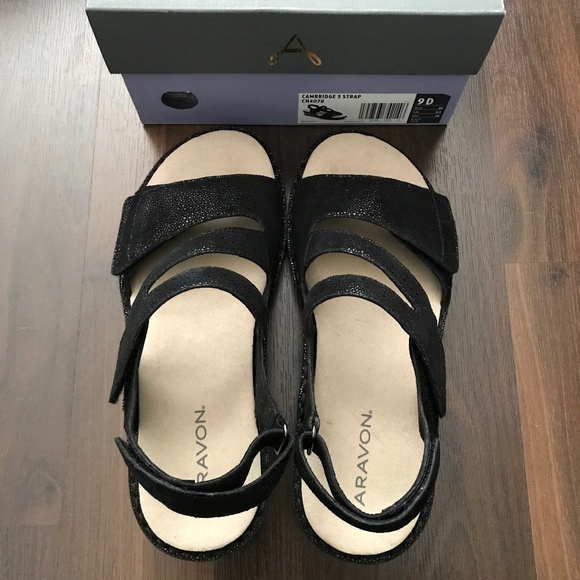 Aravon Sandals Leather Upper Women's Size 9 Black Open Toe 2-Inch Heel - Picture 9 of 9